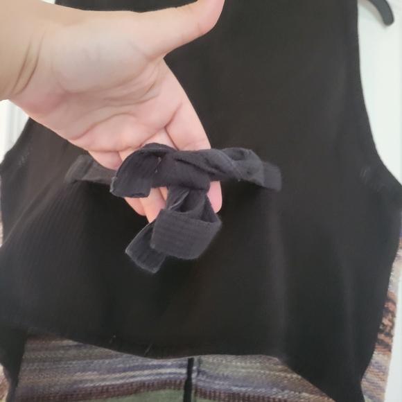 Vintage Tangibles Knitted Sweater Vest - Picture 7 of 7